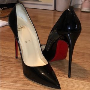 Christian Louboutin black “so Kate” pumps